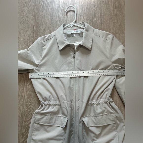 Simons Contemporaine Lightweight Drawstring Utility Fall Zipper Jacket - Picture 4 of 10